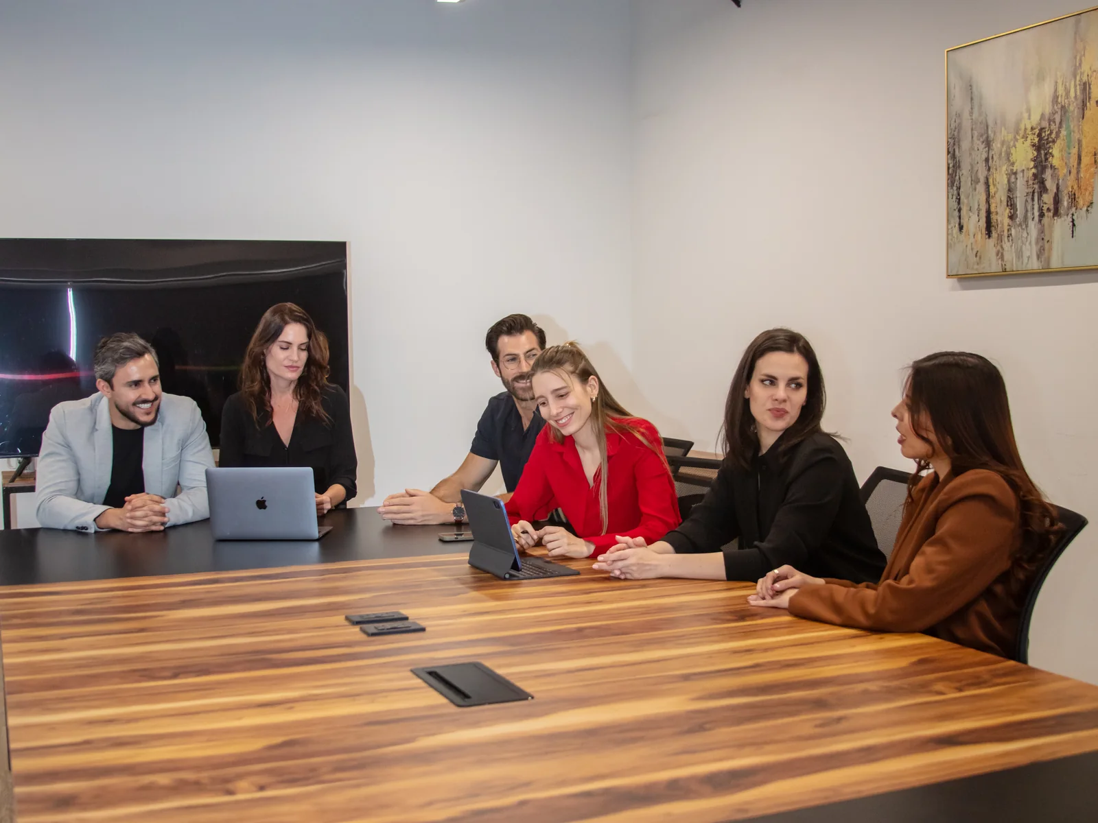 Personas trabajando en un espacio LinkWork