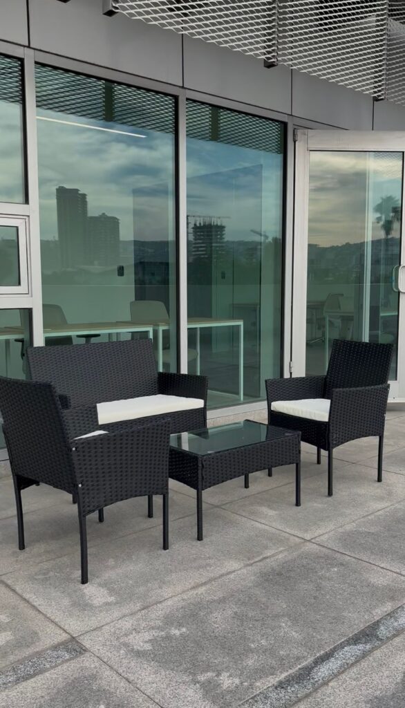 WhatsApp Image 2025-12-28 at 10.00.11 (4)